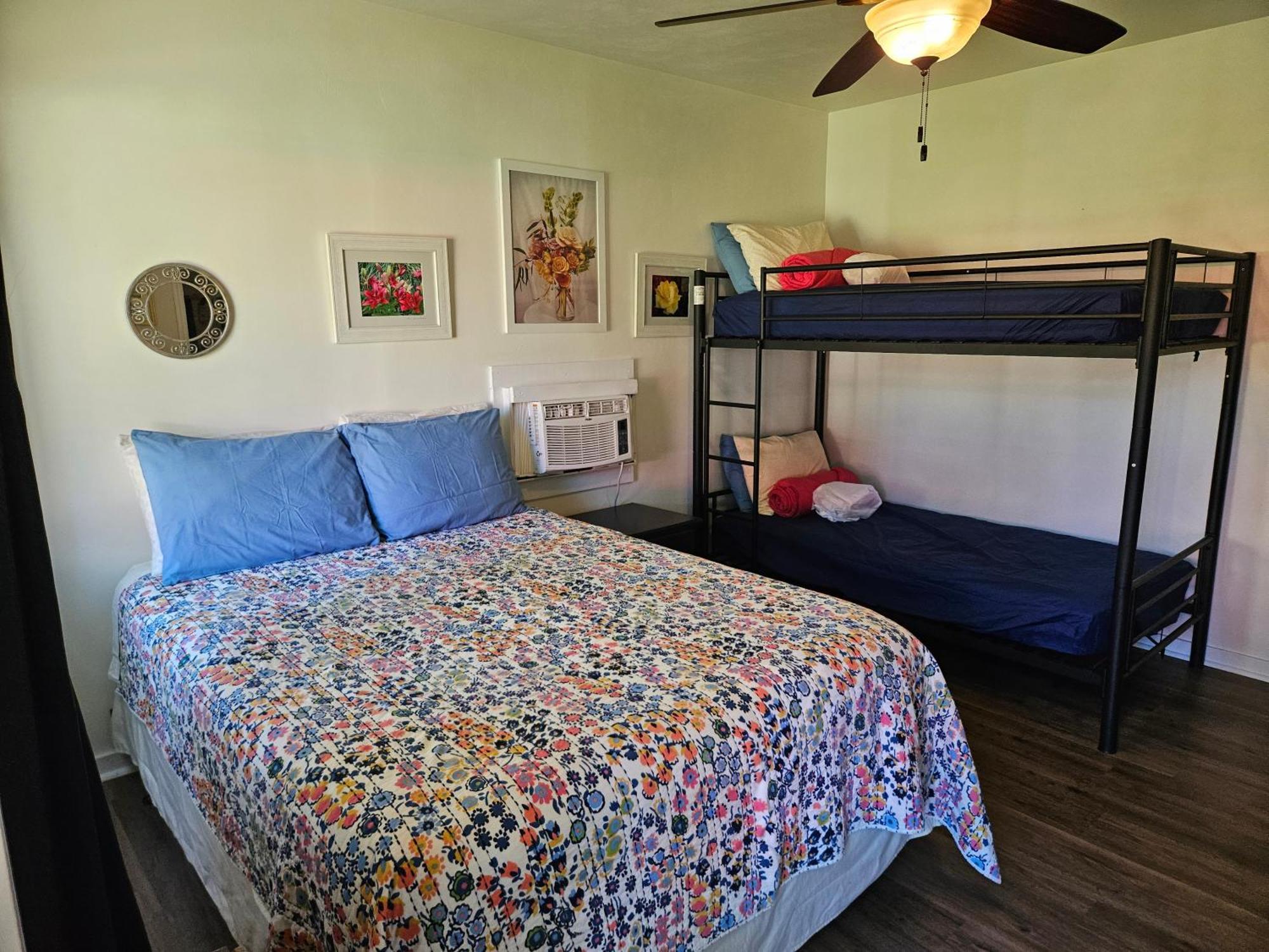 Jensen'S Rv Park And Motel South Haven Extérieur photo